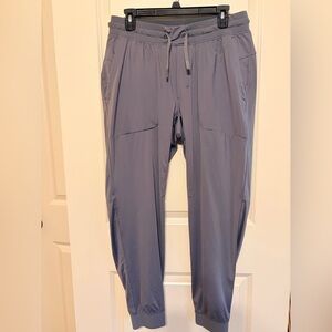 Burlebo Mens Large Performance Joggers Gray Athleisure Activewear Sporty